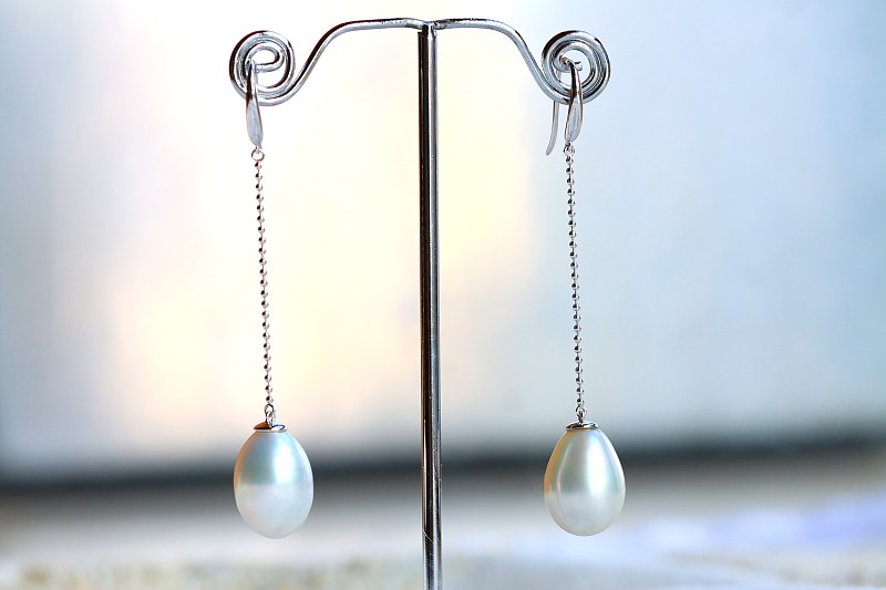 ◆丝滑◆极强光!唯大不破!澳白水滴海水珍珠耳坠(17*12.5mm)