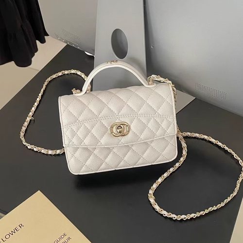 霸王天下08鱼子酱菱格链条双肩包