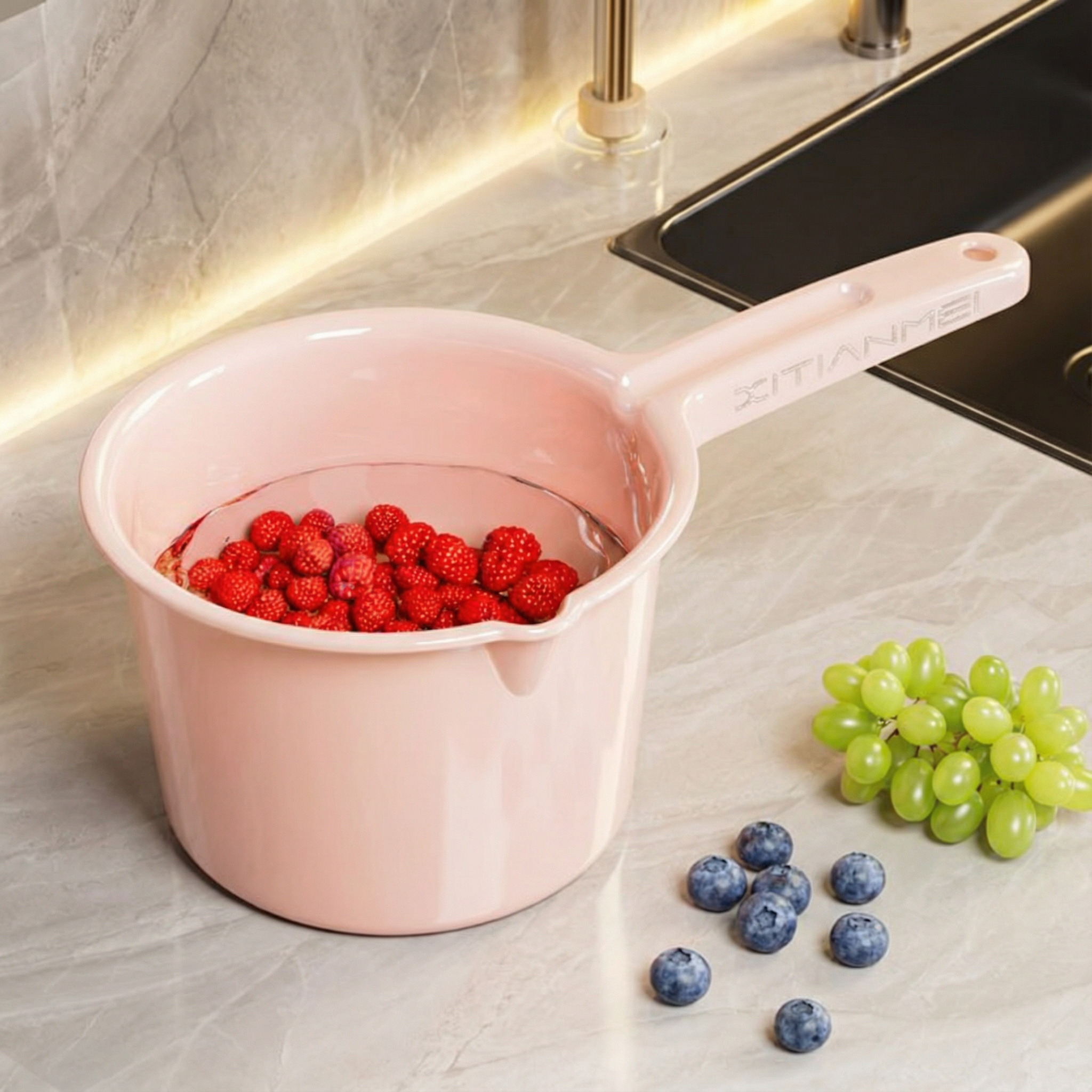 水勺浴室宝宝洗澡洗发勺厨房加厚塑料舀水瓢漂流勺打水战泼水舀子,厨房/烹饪用具,水舀/水瓢,淘宝优惠券,粉丝福利购,淘宝优惠卷