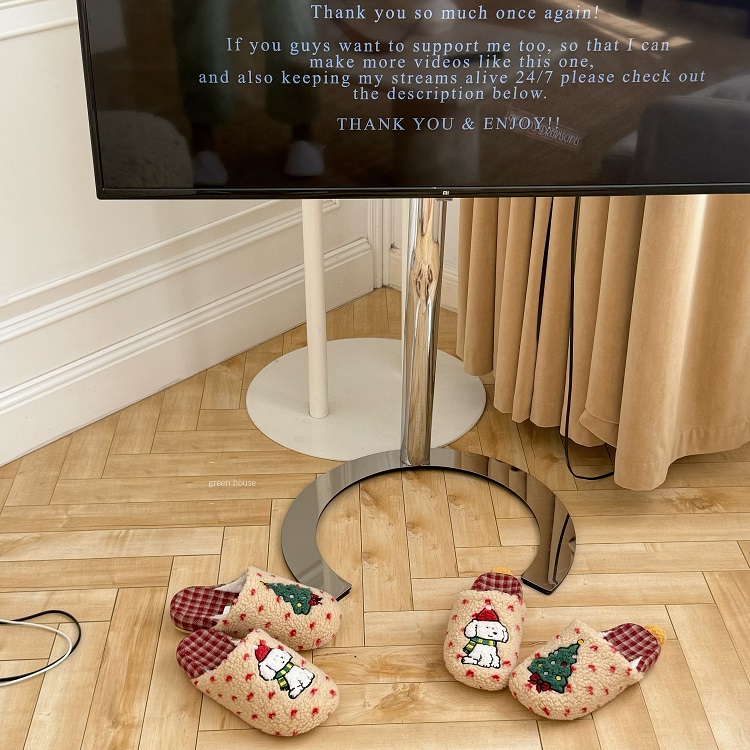 green house * 圣诞小狗水玉红点格纹毛绒家居拖鞋情侣亲子款
