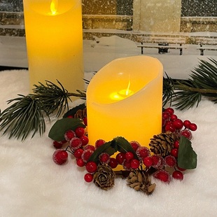 green 圣诞餐桌布置仿真浆果花环电子蜡烛烛台烛杯 house