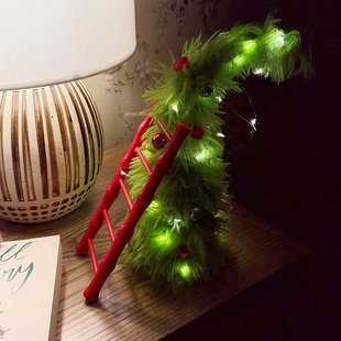 green 圣诞氛围布置歪头可弯曲毛茸茸爬梯亮灯圣诞树 house