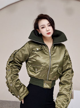 森承军绿色加棉棉服女士外套