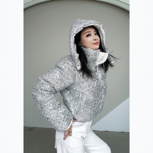 小众设计时尚冬季新款银色亮片女士鹅绒服百搭休闲面包服女士外套