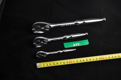 日本KTC钢柄棘轮扳手 BR2E BR3E BR4E 京都机械手动工具