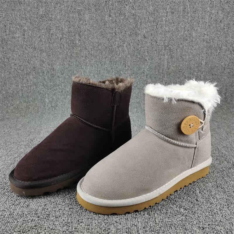 断码处理加绒加厚时尚百搭真皮雪地靴女冬季防水外穿保暖短筒棉靴