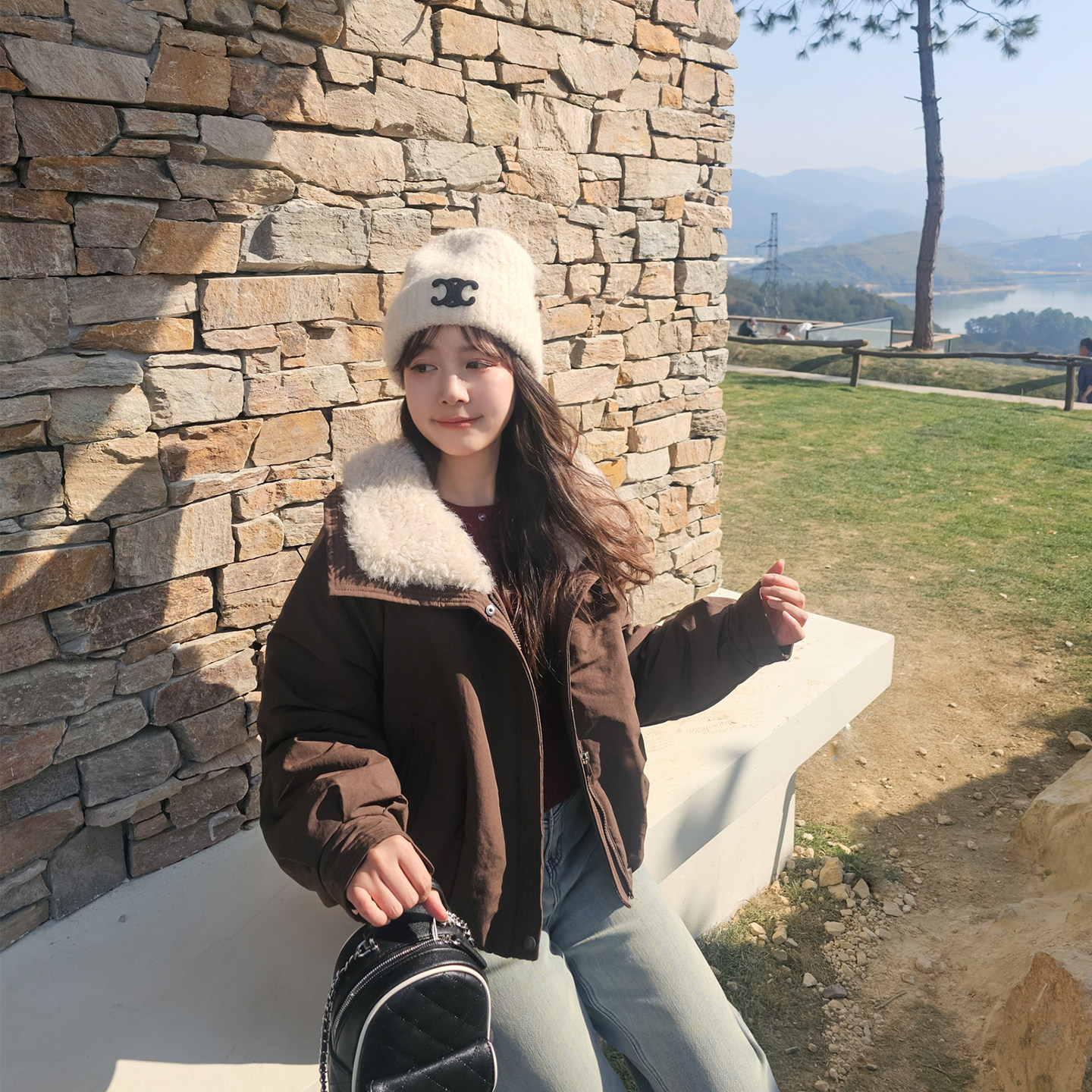 大翻领加绒加厚短款派克服外套女2025冬季新款时尚保暖棉服潮,女装/女士精品,毛呢外套,淘宝优惠券,粉丝福利购,淘宝优惠卷