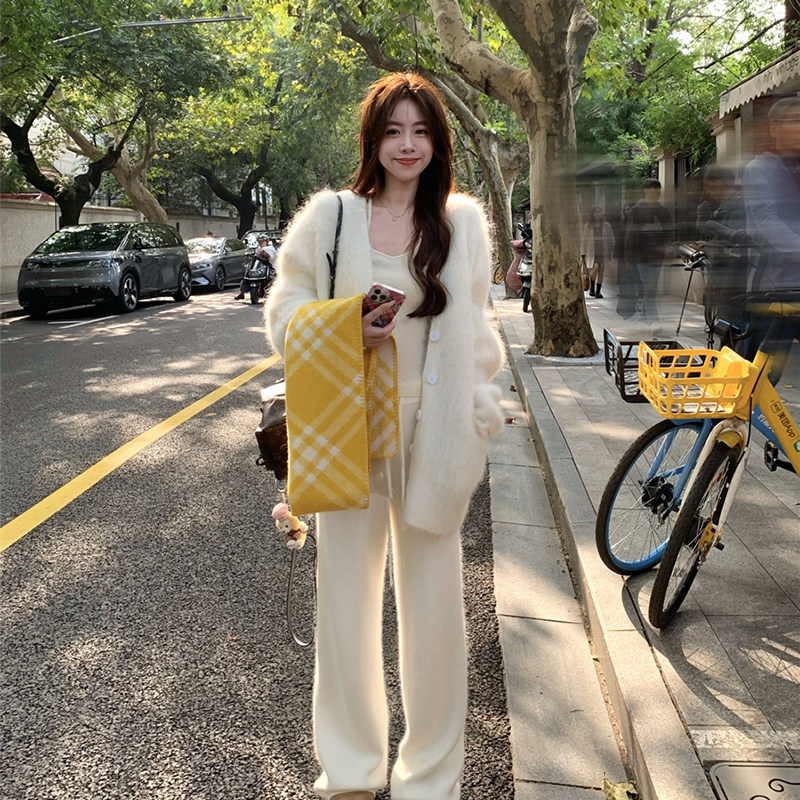 Baby61【柔光铃兰】法式温柔高腰显瘦抽绳阔腿浣熊绒垂垂裤女新款,女装/女士精品,休闲裤,淘宝优惠券,粉丝福利购,淘宝优惠卷