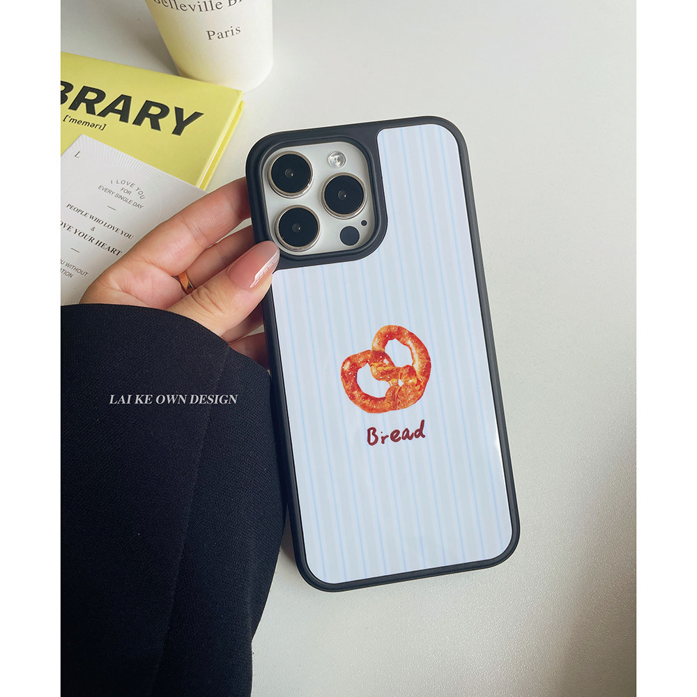 ins简约碱水结小面包手机壳