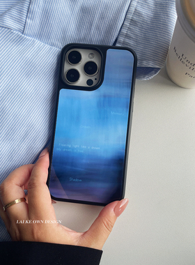 Blue。小众清冷感治愈系蓝色光影手机壳适用苹果16promax大孔简约iphone15/14/13/12华为mate60P70Ultra