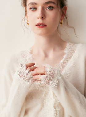 French Elegant V-neck Sheep Women's Fashion Lace Cashmere Lo