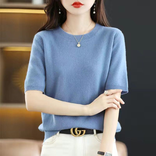 Round Neck Short-sleeved Women's Sweater, Loose And Slimming