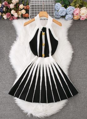 Design Niche ntrasting lor Halter Neck Feminine Light Luxury