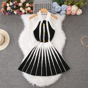 Design Niche ntrasting lor Halter Neck Feminine Light Luxury