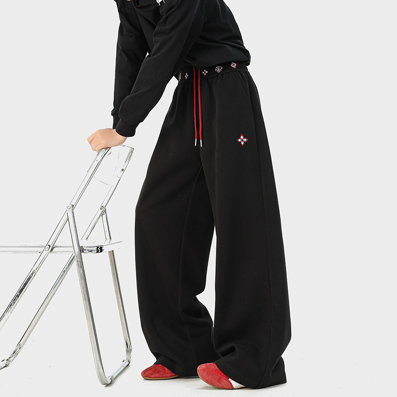 A410-K7945-P65限价99-成分：65%棉35%聚酯纤维-320g磨毛卫裤面料，男装休闲裤，电商A410