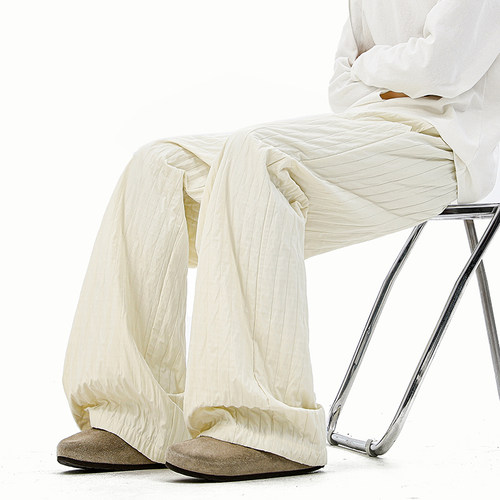 A410-K5542-特批40限价79-成分100%聚酯纤维-180g 竖条肌理感面料