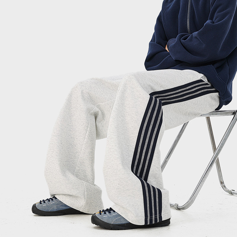 A410-K8803-特批50限价99成分65%棉35%聚酯纤维-320g磨毛卫裤面料，男装休闲裤，电商A410