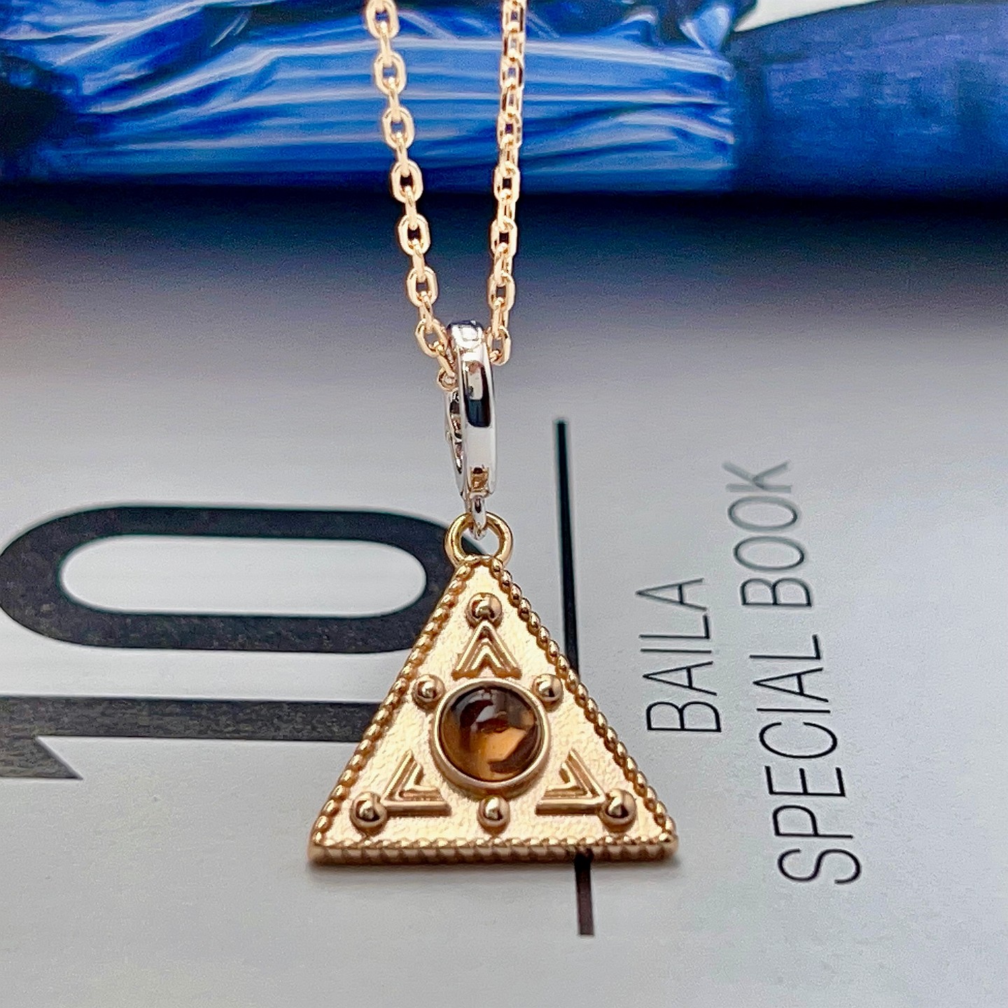 FADOOOJ原创设计925银茶晶三角形吊坠长项链毛衣链金色复古几何,饰品/流行首饰/时尚饰品新,项链,淘宝优惠券,粉丝福利购,淘宝优惠卷