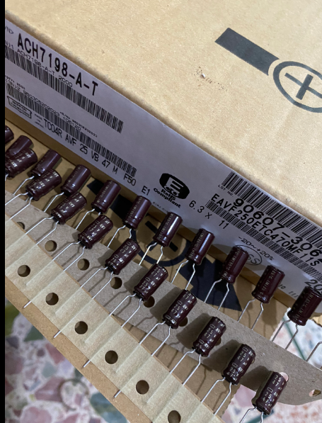 25V47UF发烧电容AVF化工