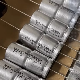 10个=100元 B41689S5228T 2200UF25V EPCOS轴向电解电容器 18*39