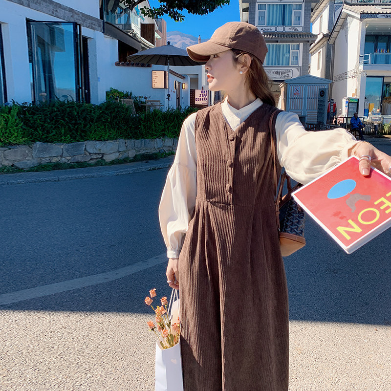 咖色灯芯绒连衣裙两件套女2023秋季新款法式高级感超好看套装裙子,女装连衣裙,浙宝265