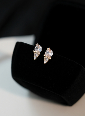 925银针可爱甜筒冰淇淋锆石耳钉精致高级感耳环小巧百搭甜美耳饰