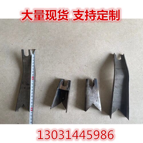 搅拌站石子厂输送机输送带托辊辊筒加厚整支散支吊耳调心支架架子