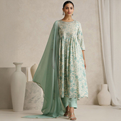 成人女三件套 棉混纺薄荷绿七分袖 印度传统女装 民族风圆领刺绣薄款