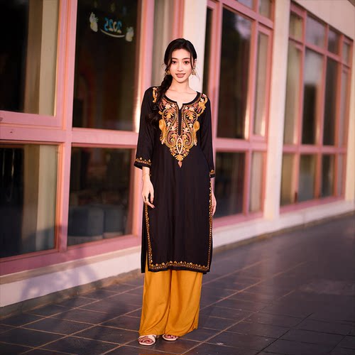 印度女装民族风黑色服装传统绵绸刺绣春夏圆领亲肤中长款垂感上衣