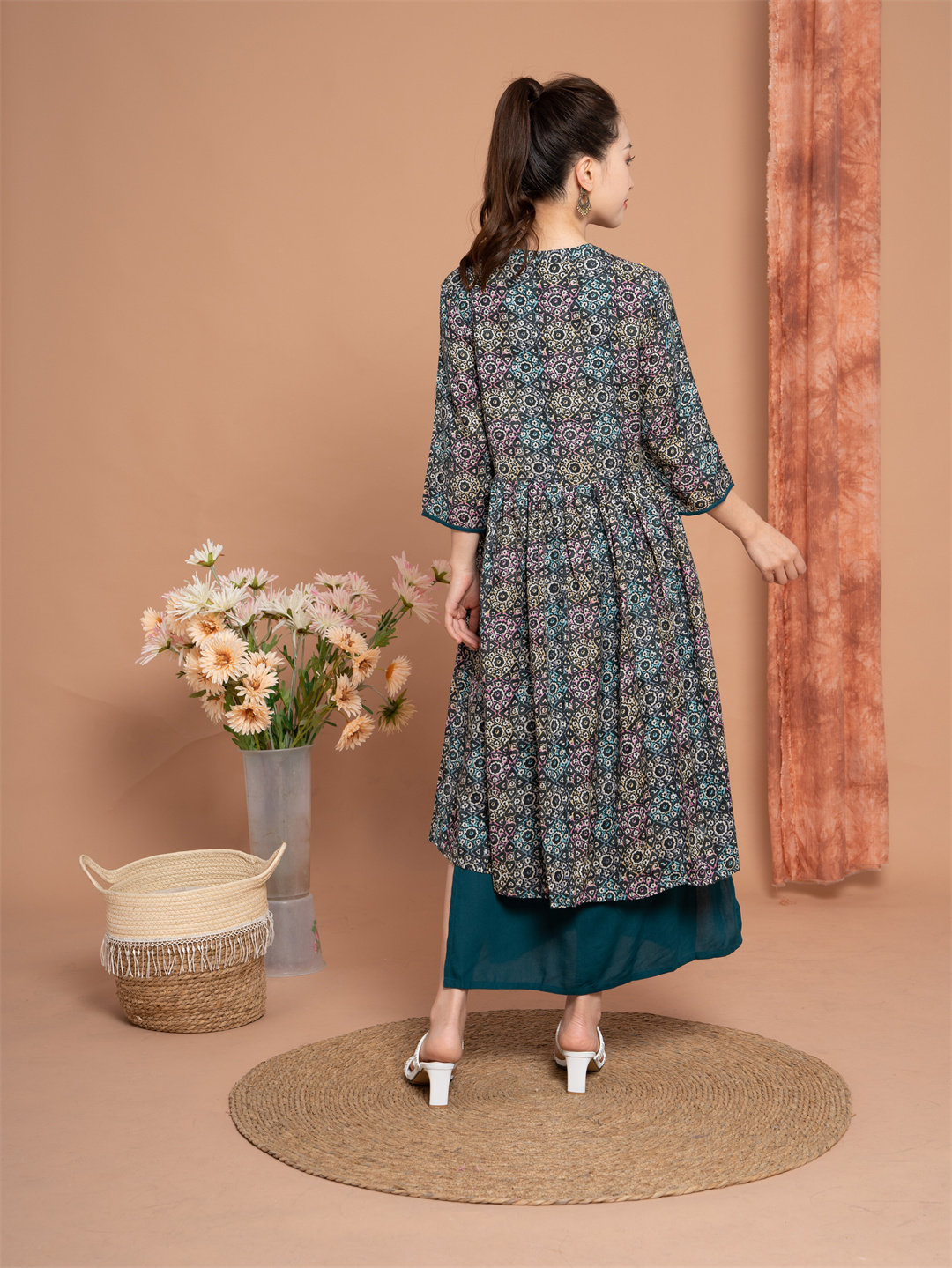 B8-2-4 INDIAN IMPORTED WOMENS GREEN COTTON SILK PRINTED ETHNIC STYLE MID-LENGTH FAKE TWO-PIECE BLOUSE THREE-QUARTER SLEEVES