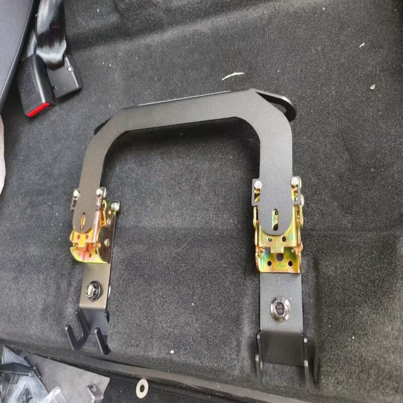 25款奇瑞iCAR V23座椅快拆支架后排座椅垫固定螺丝内饰升级改装