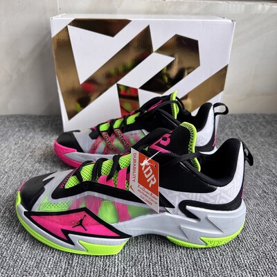 AIRJORDANONE女子大童篮球鞋