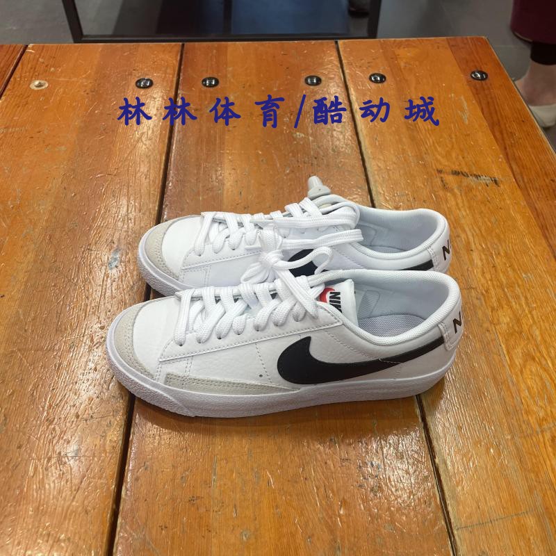 耐克白黑轻便潮流休闲运动鞋
