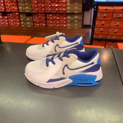 Nike/耐克透气运动休闲鞋