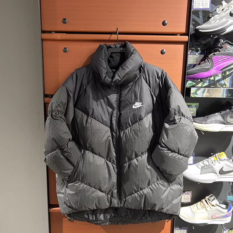 Nike/耐克女子经典时尚运动休闲立领保暖羽绒服 FD8212-010