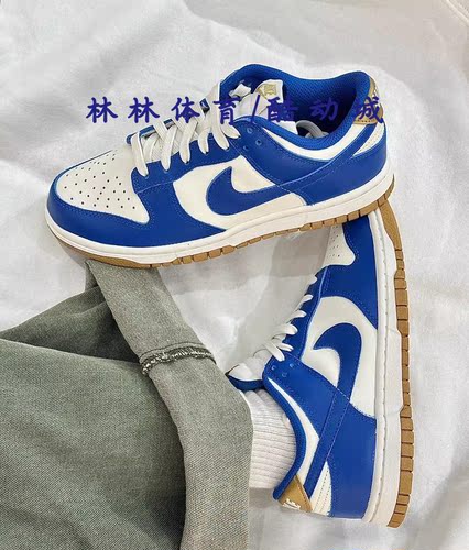 Nike女子复古休闲运动板鞋