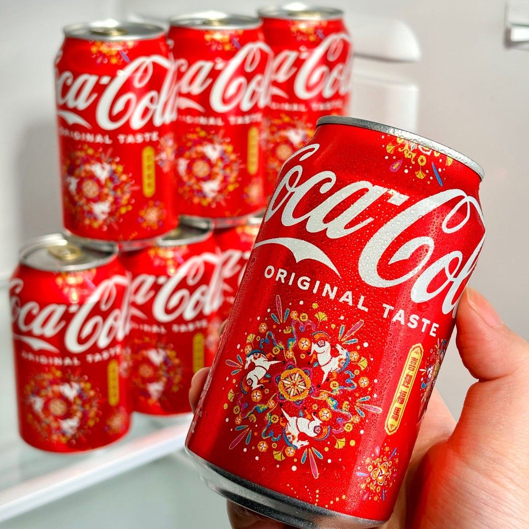 香港版新年限定可乐家族puls白色可乐加系330ml可乐碳酸饮料柠檬,咖啡/麦片/冲饮,碳酸饮料,淘宝优惠券,粉丝福利购,淘宝优惠卷