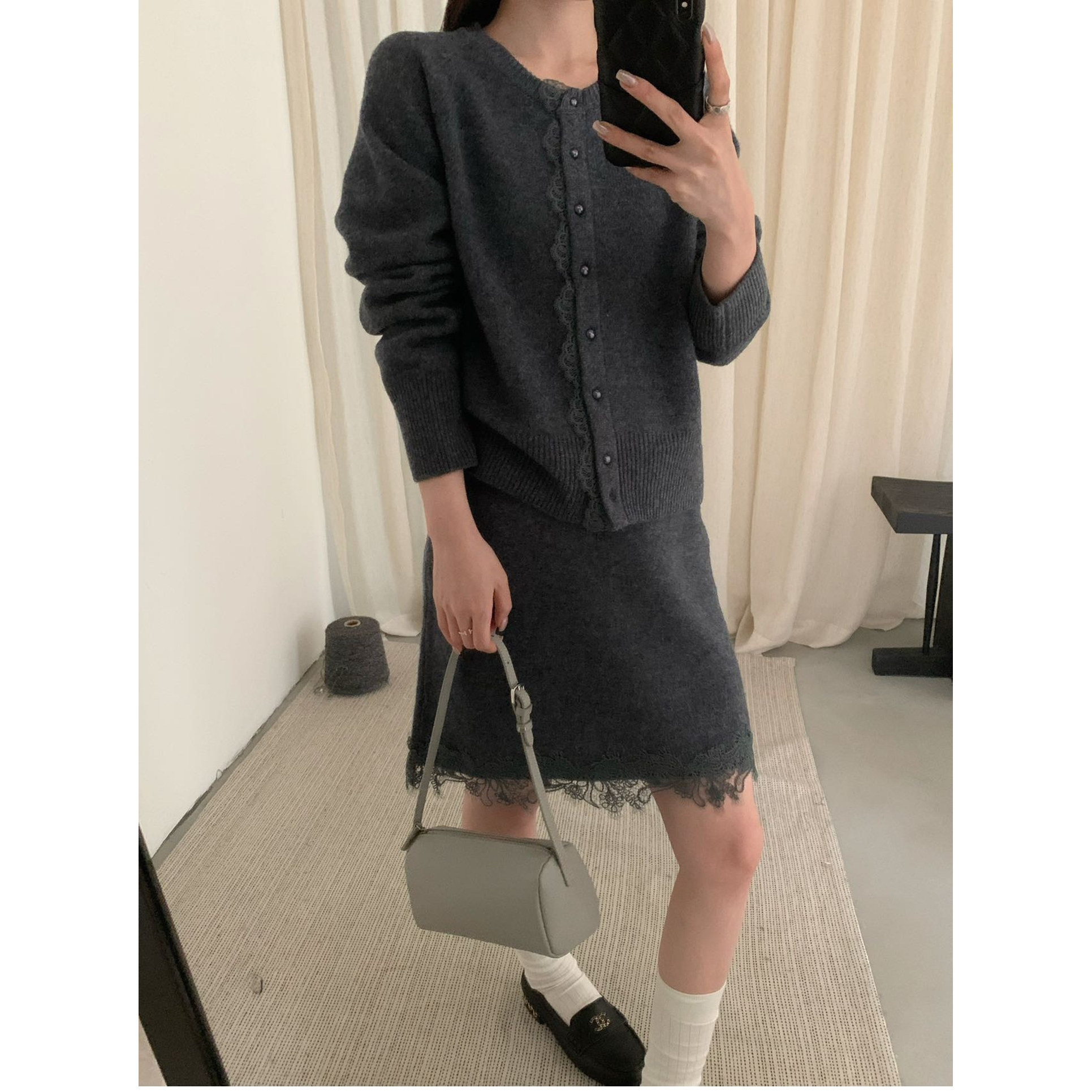 韩版蕾丝边圆领羊毛开衫+针织短裙套装女潮欧洲站2026秋季新款