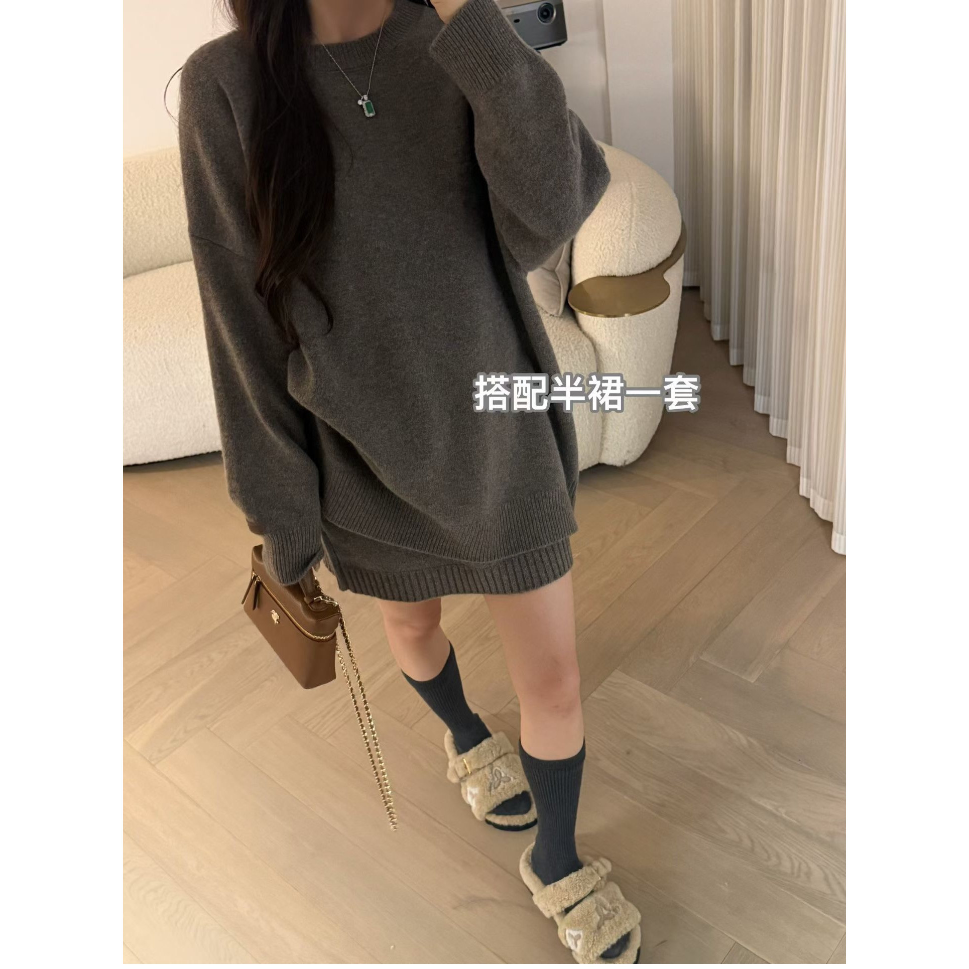 休闲纯色圆领羊毛毛衣+针织短裙套装女潮欧洲站2026秋季新款欧货