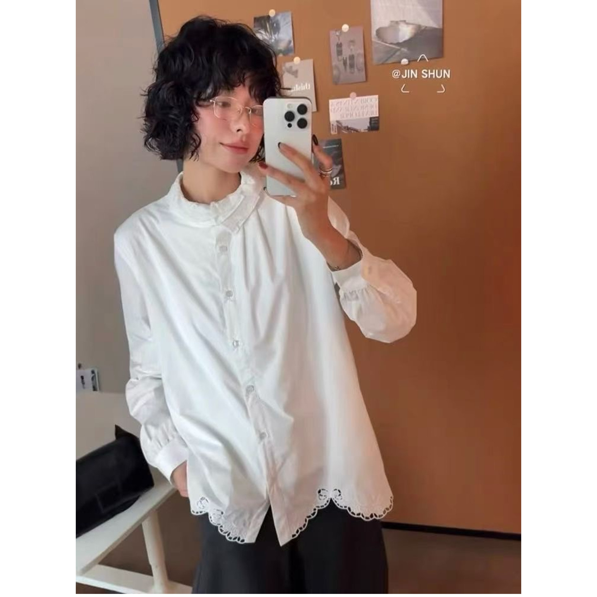 欧洲站2026早春新款欧货女潮时尚气质蕾丝花边领长袖衬衫上衣衬衣