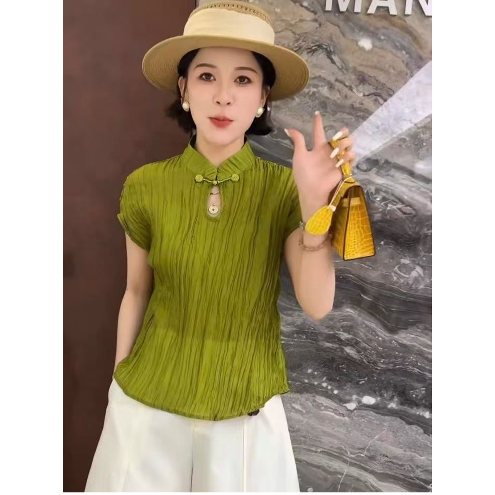 欧洲站2026春季新款欧货女潮新中式复古盘扣立领压褶无袖衬衫上衣