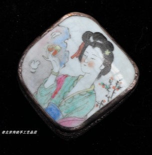 老瓷片盒银锭盒元宝盒胭脂盒首饰盒手工錾刻德银仕女图手工艺老货