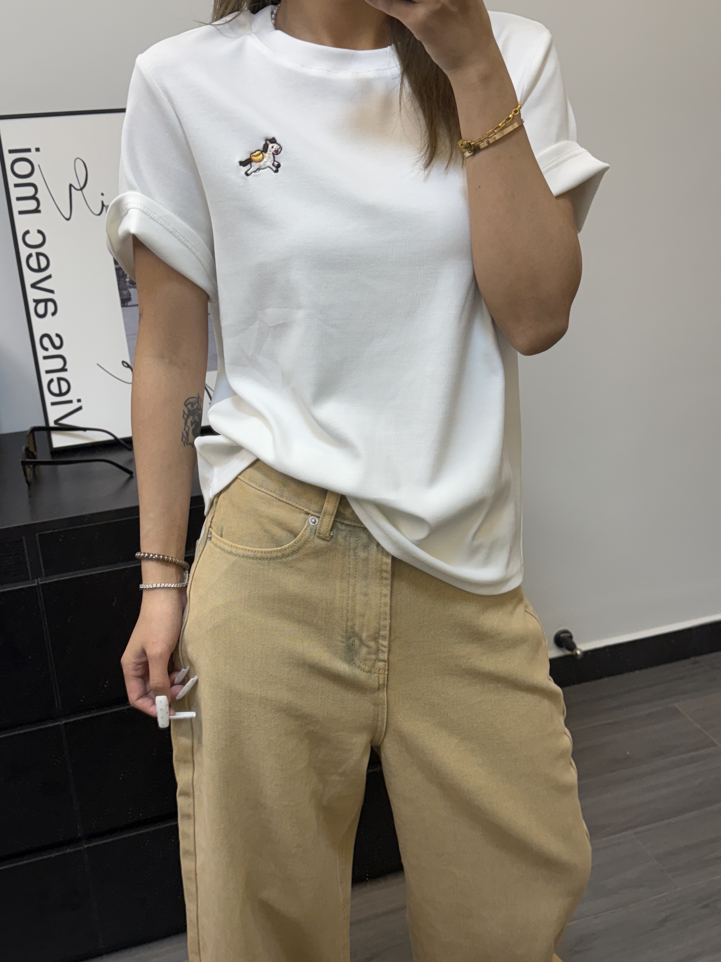 2026秋冬新时尚圆领短袖T恤女宽松显瘦休闲卡通小马刺绣上衣,女装/女士精品,T恤,淘宝优惠券,粉丝福利购,淘宝优惠卷