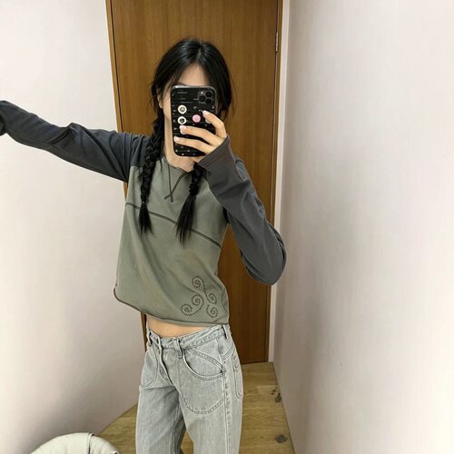韩系拼接撞色刺绣插肩袖T恤女春秋小众轻亚复古休闲上衣coyseio