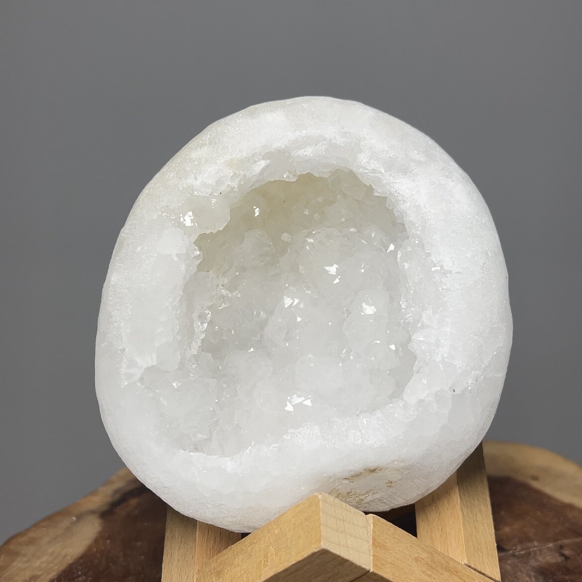 天然白水晶晶洞水晶簇消磁晶洞石碗钱袋子聚宝盆水晶原石原矿摆件