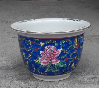 景德镇金边手绘粉彩花盆