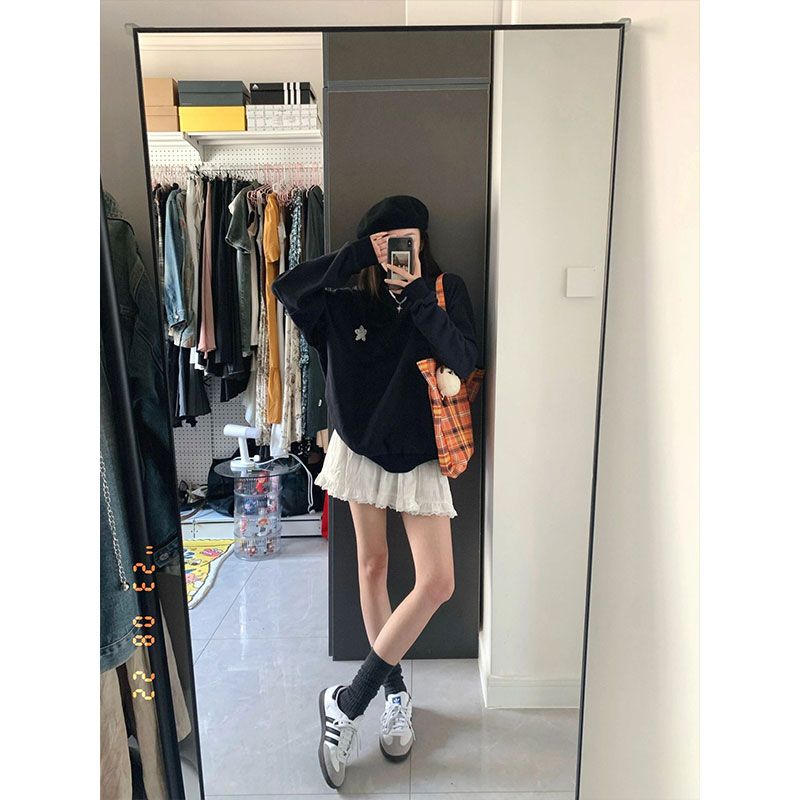 圆领印花卫衣短裙两件套