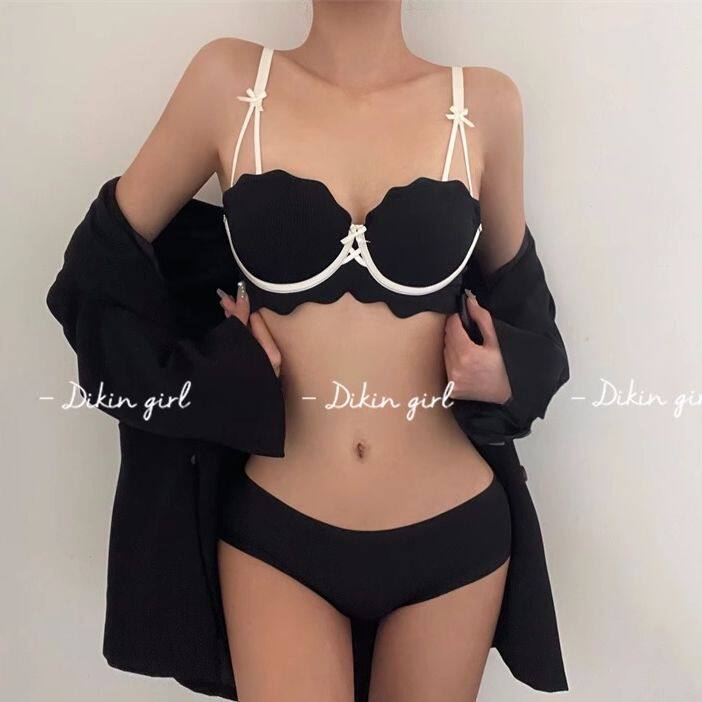 新款蝴蝶结内衣女小胸聚拢加厚显大舒适光面无痕无钢圈文胸罩套装