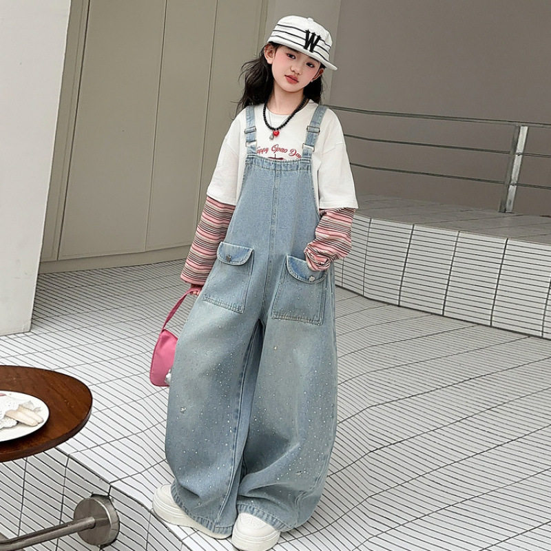 女童牛仔背带裤套装2026新款儿童烫钻阔腿裤打底衫潮流时髦两件套