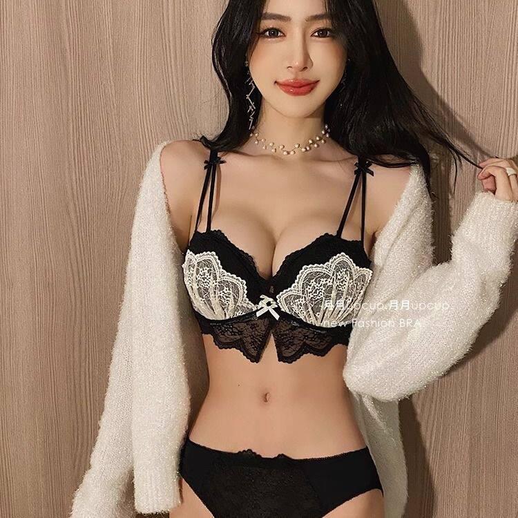 新款性感蕾丝纯欲风小胸聚拢美背内衣女套装无钢圈防垂专用文胸罩